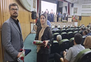 تقدیر-از-پزشکان-نمونه-حوزه-سلامت-سردشت-و-میرآباد-در-مراسم-روز-پزشک-و-داروساز